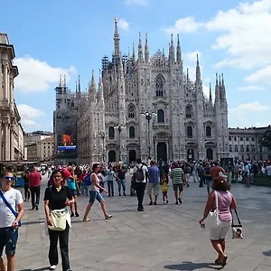 フラット ドゥオーモ , ミラノ イタリア